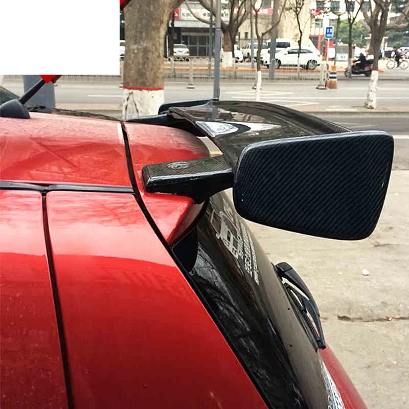 Подходит для SUZUKI SWIFT 3D со световым модифицированным Карбоновым волокном заднего