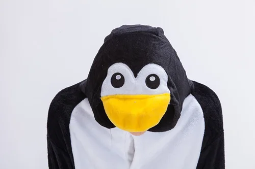 Новая зимняя Аниме Пижама для взрослых и детей пижама в виде черного пингвина