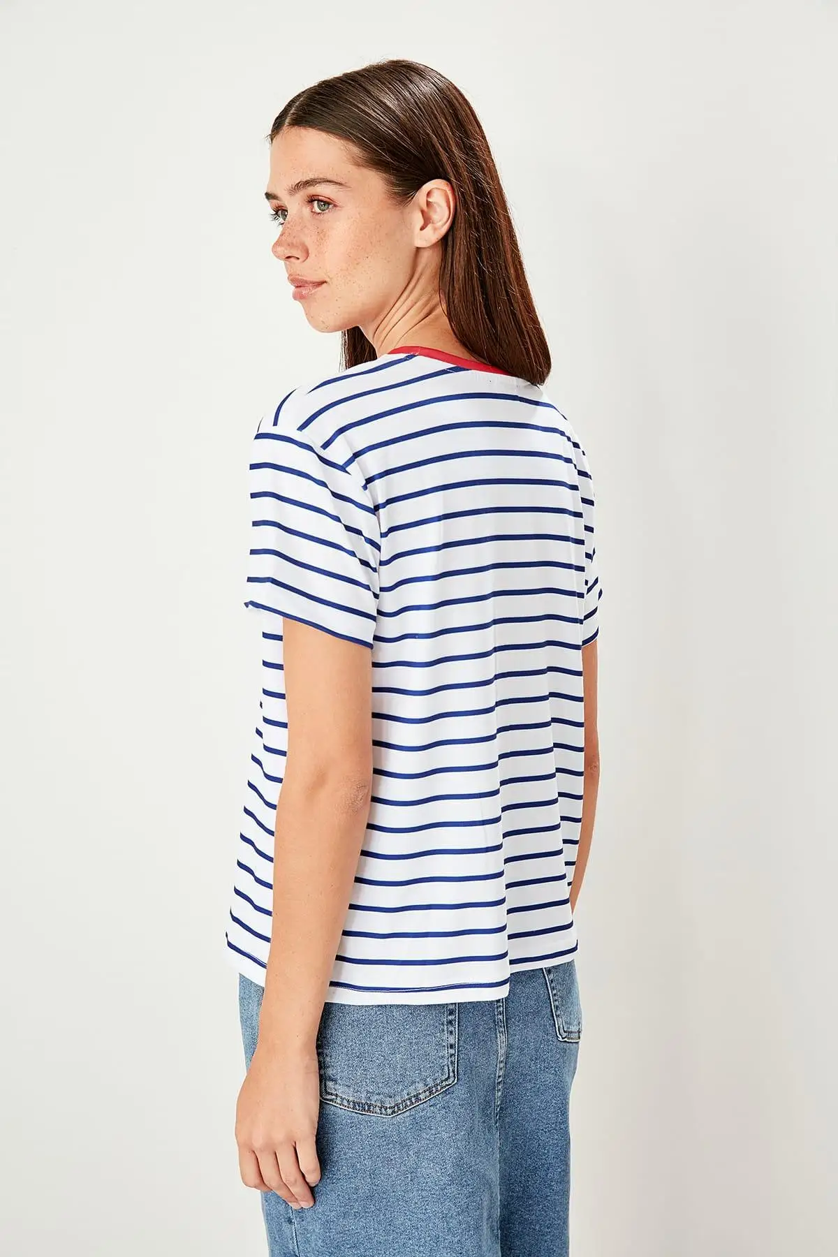 Trendyol темно синие полосатые Базовые Трикотажные футболки TWOSS19TS0042|Футболки| |