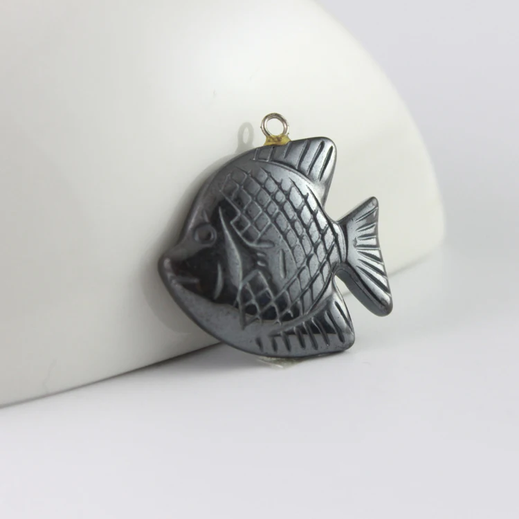 

hot sale fashion hematite fish pendant accessories diy accessories HP1024