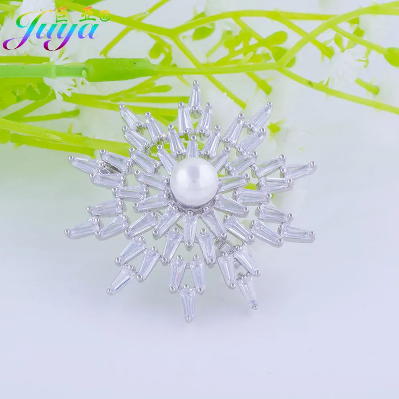 2017 Новый дизайн микро паве Цирконий медь Снежинка жемчуг брошь элегантные