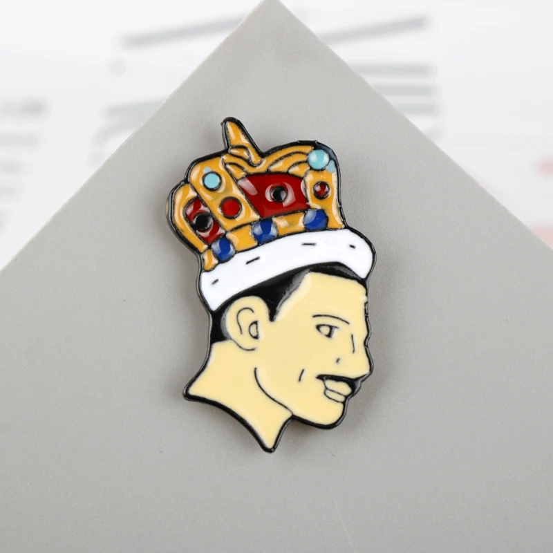 Брошь Freddie Mercury с изображением музыкальной группы индия певицы эмалированная