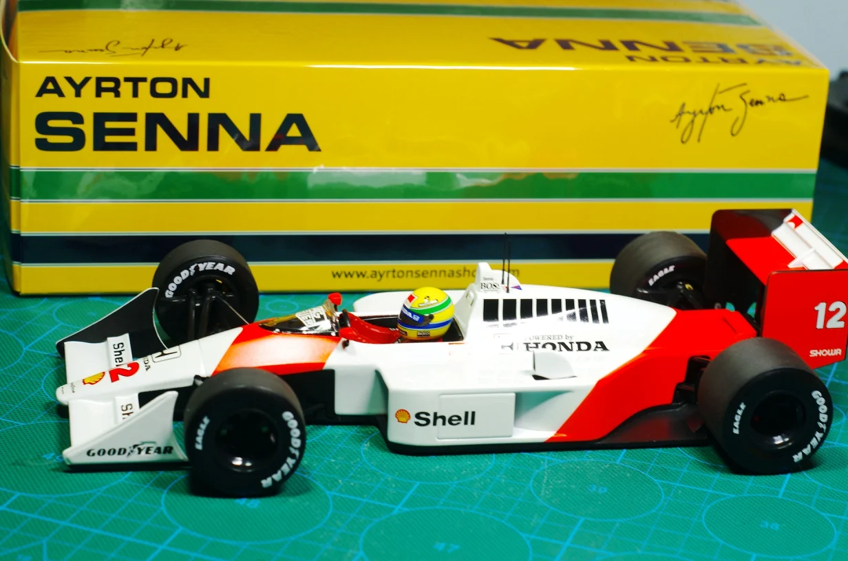 1/18 F1 формула 1 гоночная модель из металла Коллекционная мини-фигурка чемпиона