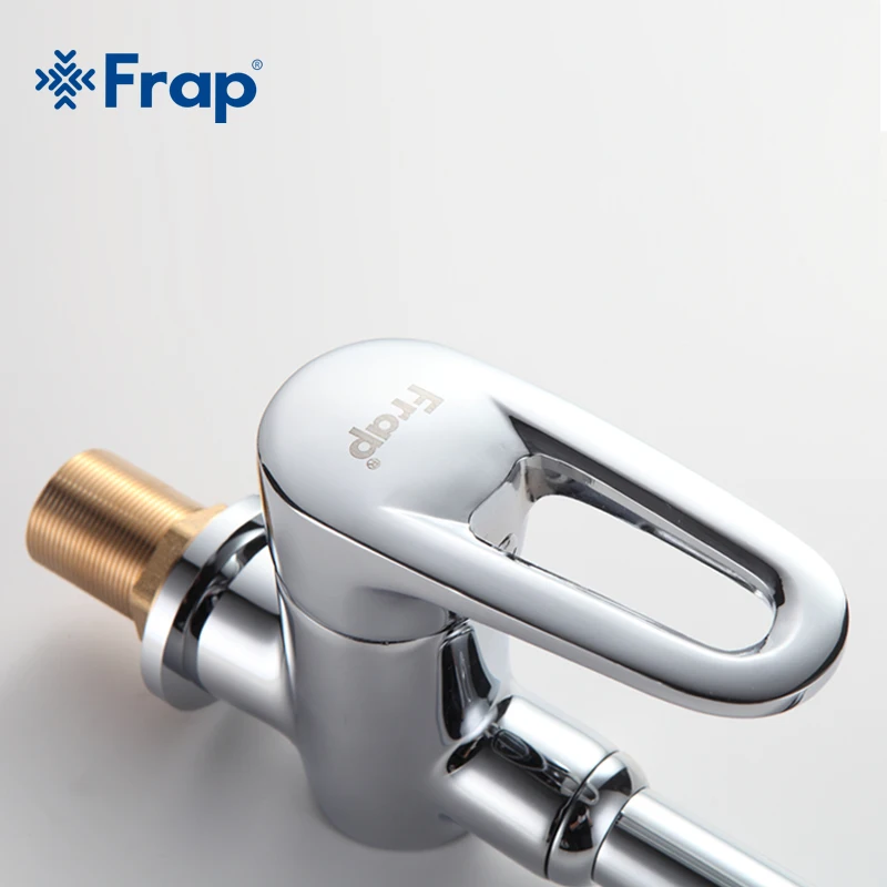 Латунный хромированный кухонный смеситель Frap с корпусом эргономичный вращение