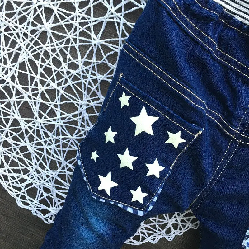 Модные детские джинсы для мальчиков прямые штаны с принтом звезд весенне осенние