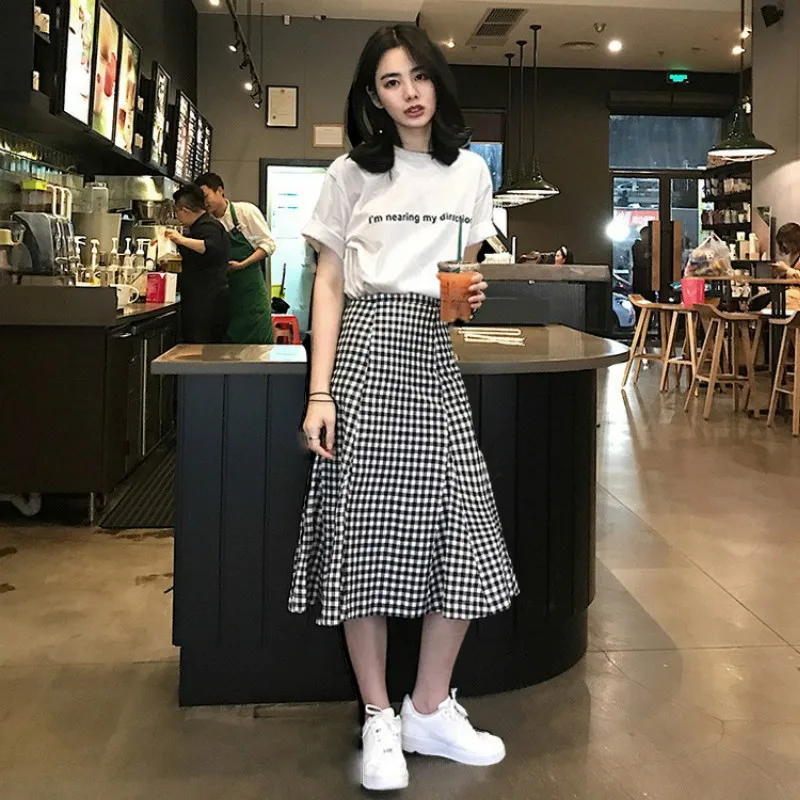 Женский комплект из двух предметов свободная футболка с коротким рукавом в