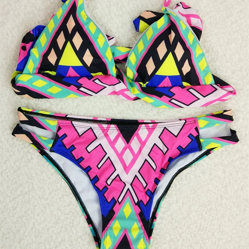 Танкини купальники женские с высоким горлом геометрические 2019 бикини набор