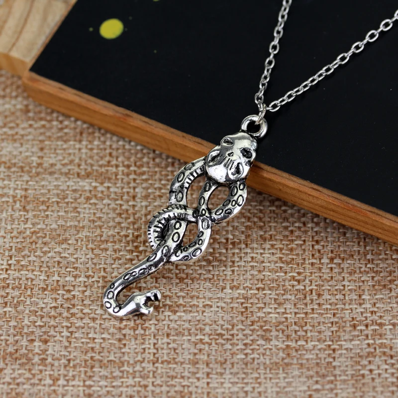 Винтажное ожерелье dongsheng HP с подвеской в виде змеи и черепа s 30|skull necklace|pendant