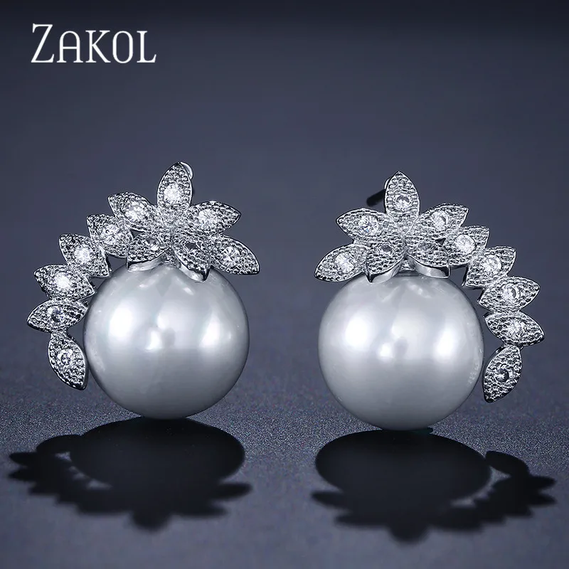 Женские серьги пусеты ZAKOL элегантные с искусственным жемчугом и цирконием