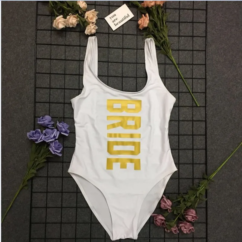 Цельный купальник с золотыми буквами для невесты лето 2018 сексуальные стринги