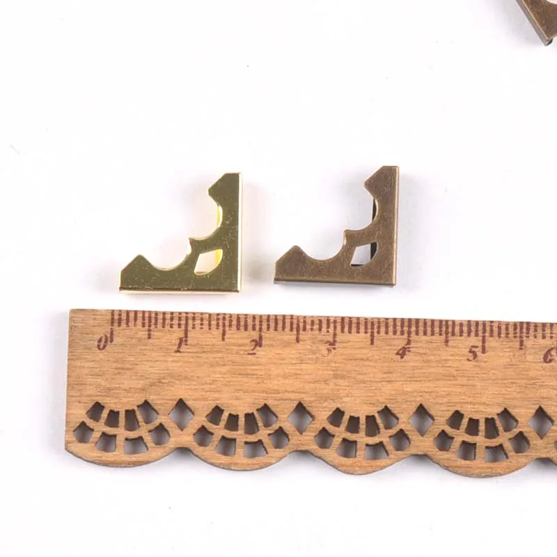 30 шт. светильник защита золотых углов для альбомов меню металлический уголок