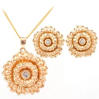 farlena imitation gold jewelry flower necklace pendant earrings set with rhinestonesl fashion bridal jewelry sets