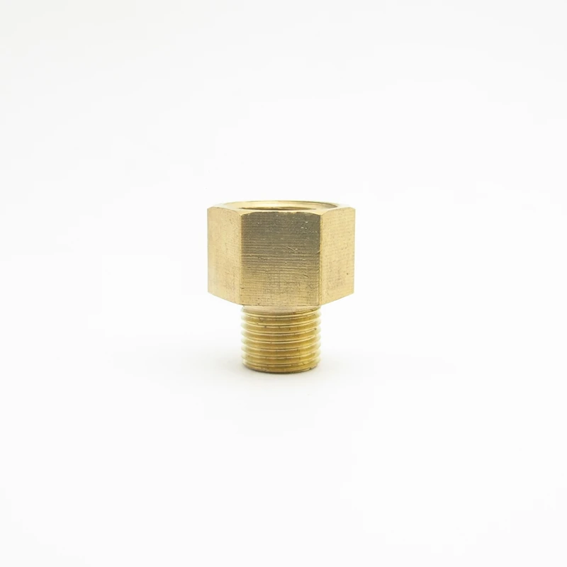Переходник с внутренней резьбы BSP на наружную резьбу 1/4 дюйма латунный