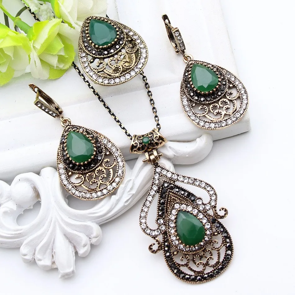 Изысканные индийские женские украшения с зеленым камнем комплекты ажурным