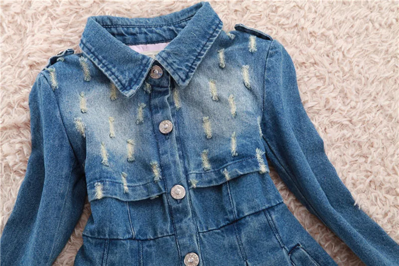 Детская джинсовая ветровка верхняя одежда для девочек модный потертый плащ с длинным рукавом парка детские