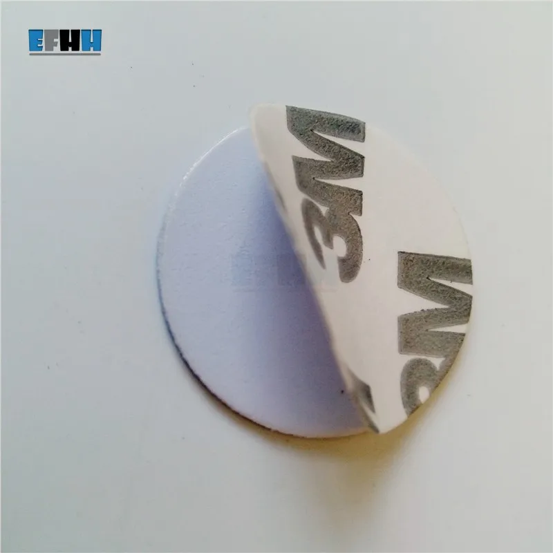 1 шт./лот 125 кГц EM4305/EM4205 перезаписываемые RFID Монета пробельная карта с 3 м липкой Стикеры в Карточки контроля доступа(Диаметр с фокусным расстоянием 25 мм