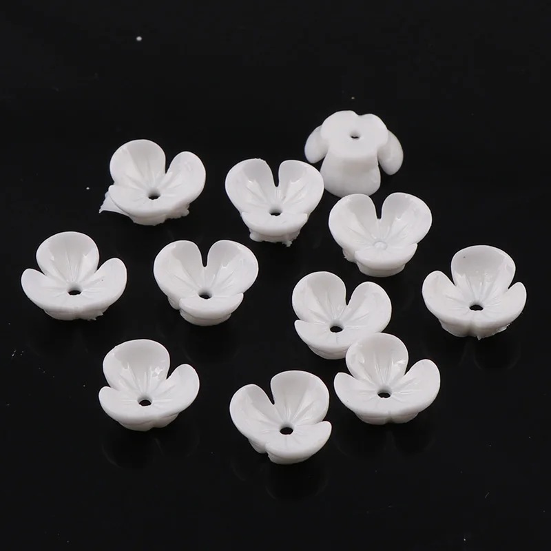 

50Pcs White 3D Nail Charms Jewelry Shell Flower Design Decorations For Nails Stud DIY Glue Nail Art Stickers