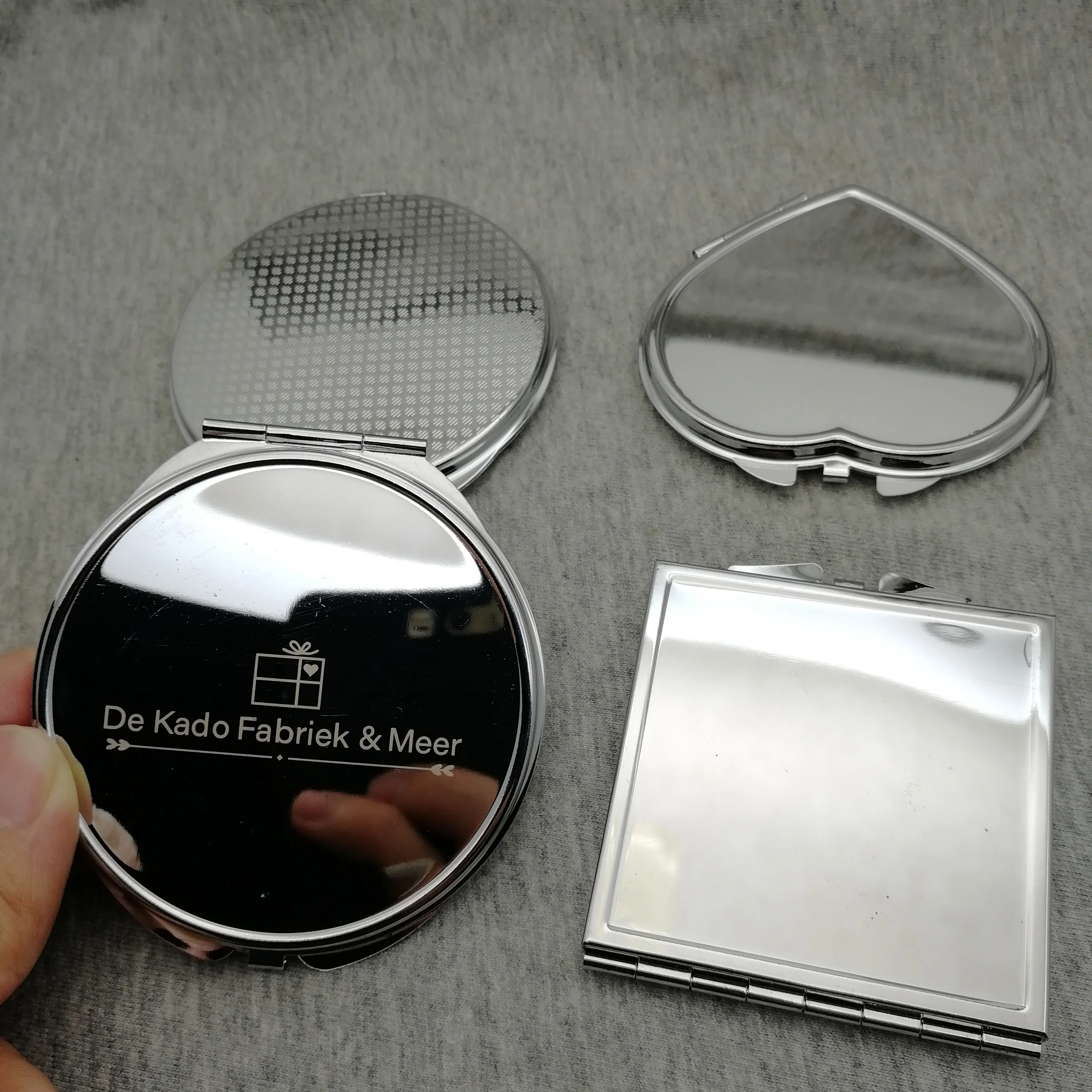 

Free Personalized bridesmaid gift folding Double-sided Makeup Mirrors Round+Heart+Square HOT wedding gifts for guests