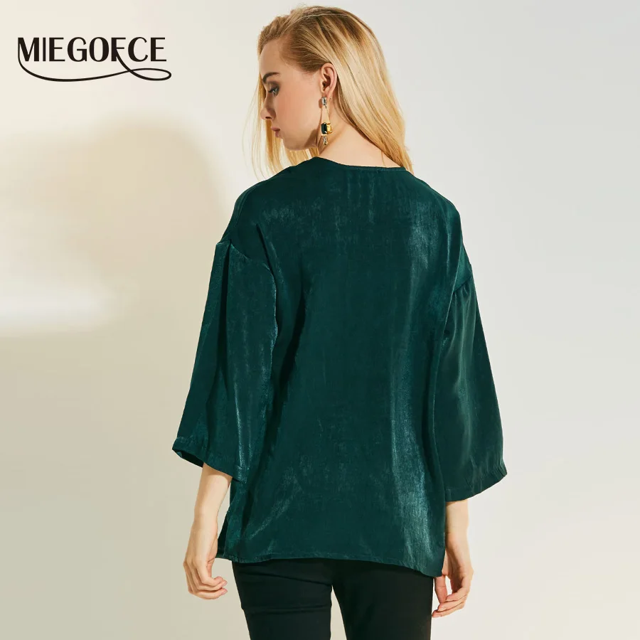 Miegofce 2018 Summer Women Blouse Top V-neck Three-Quarter Sleeve Elegant Solid Green Tops Blusa Feminina |