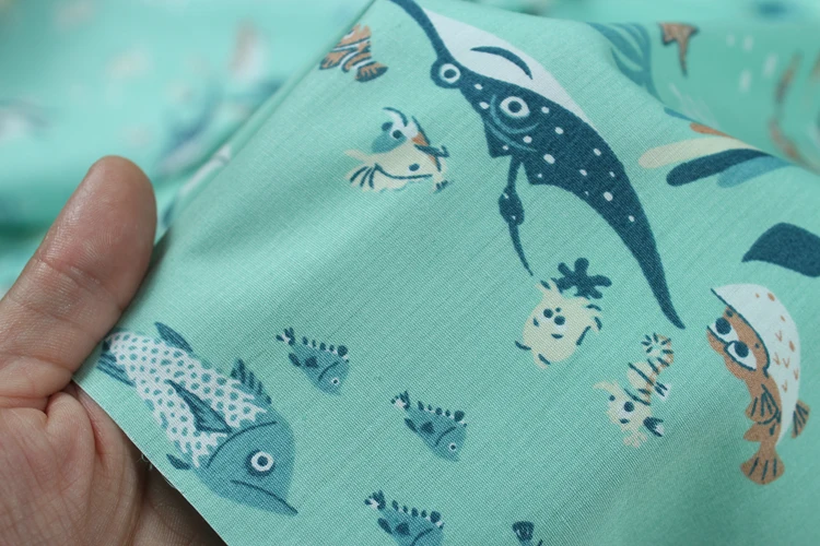 Хлопчатобумажная ткань с принтом клоуна рыбы для шитья Детские платья девочек