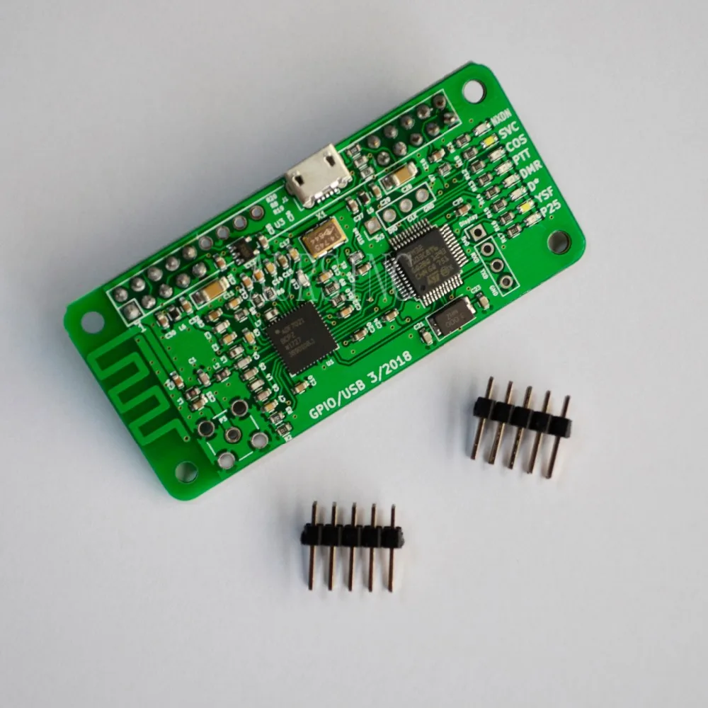 UHF + УКВ MMDVM hotspot Поддержка P25 DMR YSF NXDN с интерфейсом USB Встроенная антенна для
