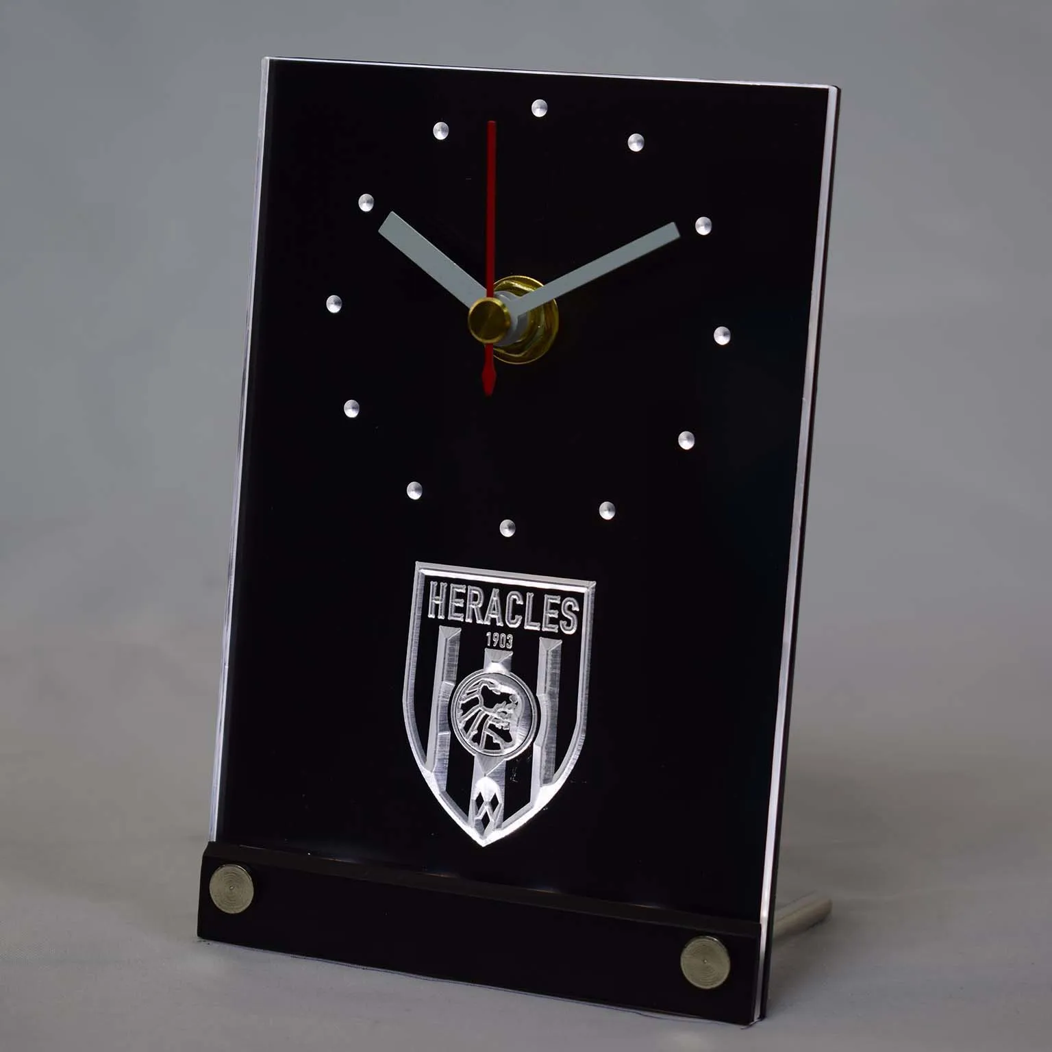 Tnc1012 SC Heracles Almelo 1903 Eredivisie 3D LED настольные часы | Дом и сад