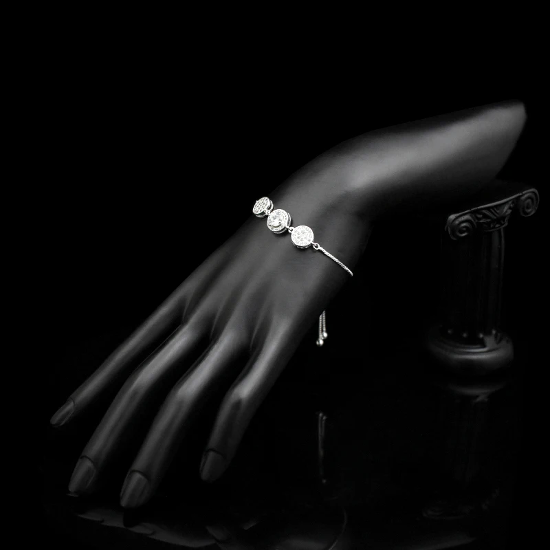 Женский браслет из серебра 925 пробы с круглым кулоном | Украшения и аксессуары