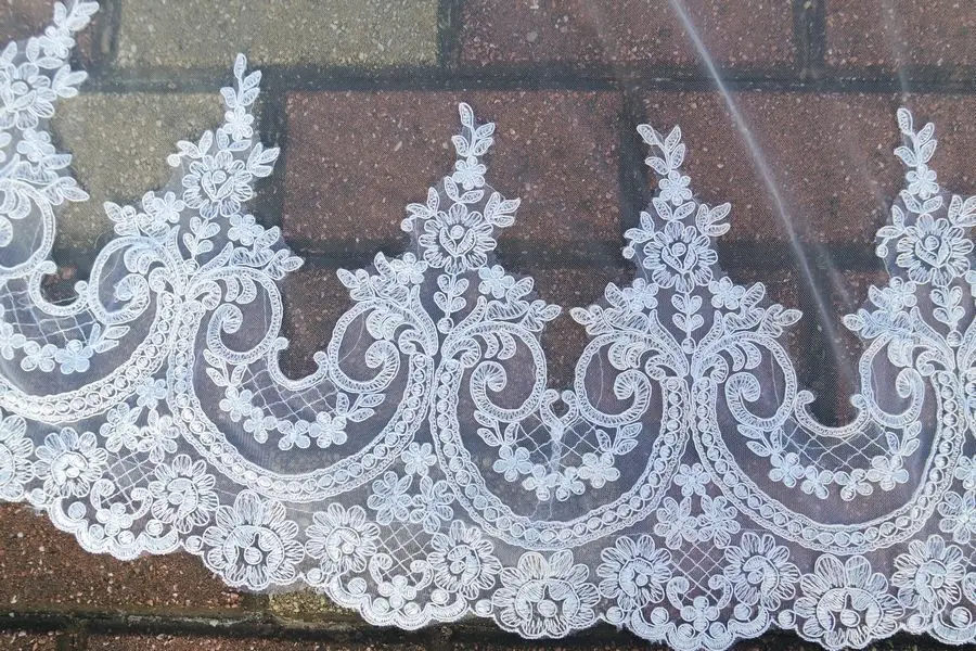 

SHAMAI Two layer lace edge Long 3 metre Width 5 metre length bridal veils Cathedral length wedding veil bridal Cover Face veil