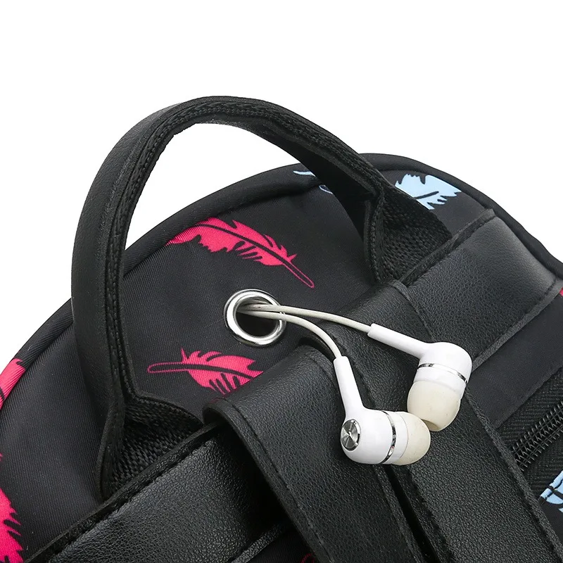

Women Waterproof Oxford Cloth Travel Backpack Nylon Anti-theft Feathers Printing Double Shoulder Backpacks Bags