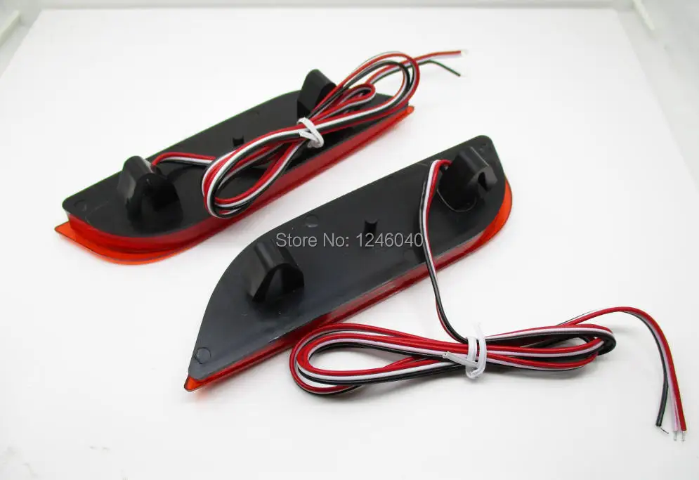 Красный светоотражатель для заднего бампера стоп сигнал светодиодный