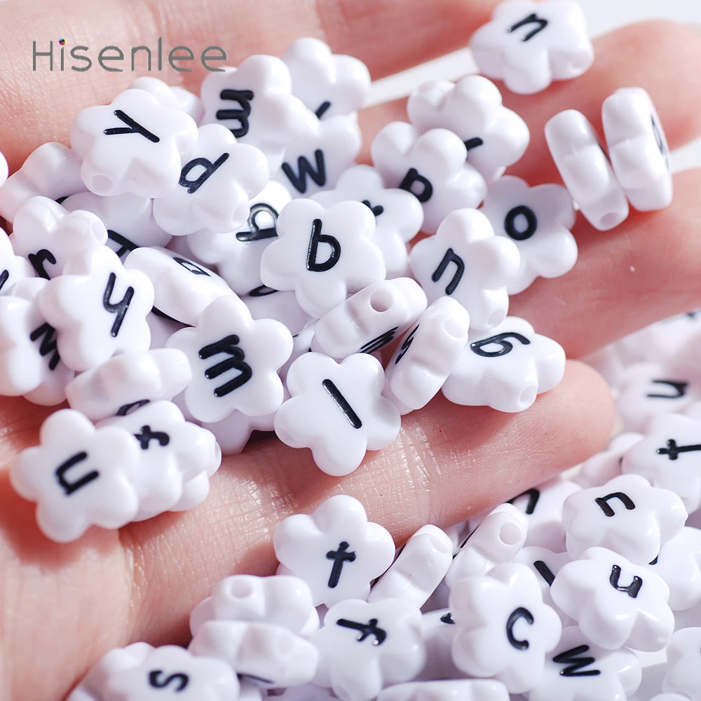 Hisenlee новый цветок Белый Акрил 4x11 мм Английский алфавит бусины случайное сочетание букв орнамент бусины 50 шт.
