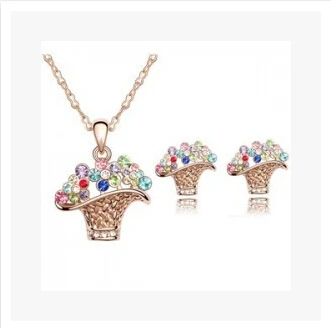 Комплект из колье и серёг с австрийским кристаллом | Украшения аксессуары