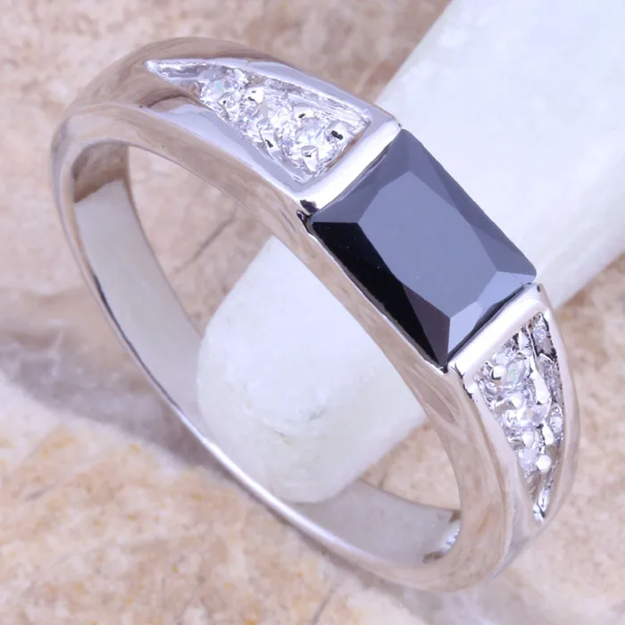 Кольцо с черным фианитом и покрытием из серебра размеры 5 / 6 7 8/9 R1573 | Украшения