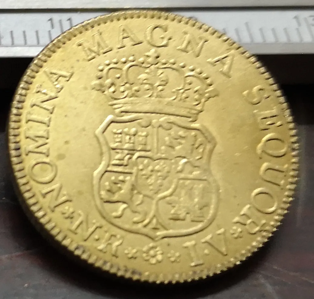 1761 Колумбия колониальные РЕАЛ 2 эскудос Карлос III (портрет Фернандо Ви) Золотая