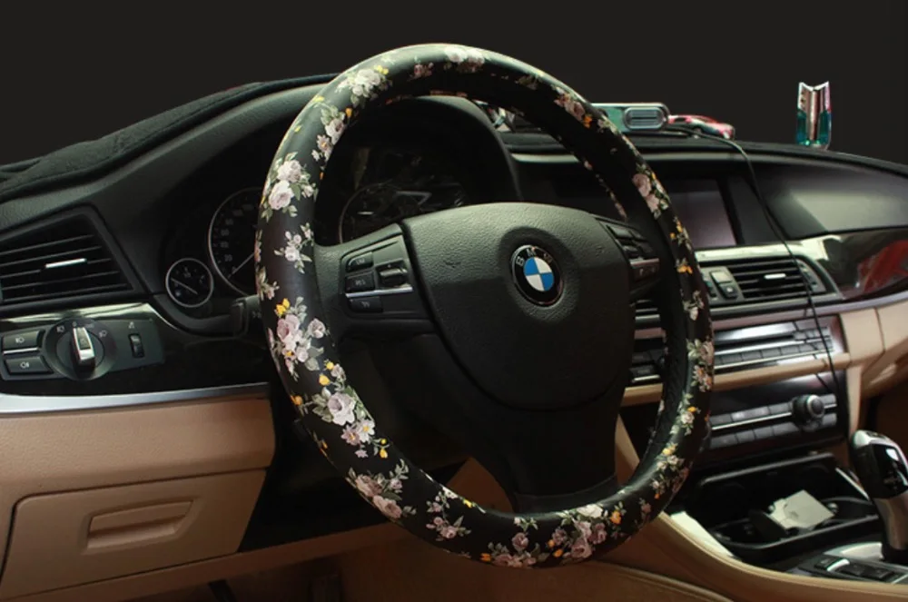 Лидер продаж чехол рулевого колеса автомобиля с супергероем кожаный милый