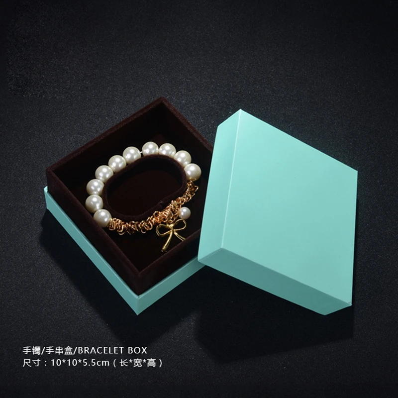 DOYUBO Новое поступление зеленый из искусственной кожи Jewelry Упаковку Комплектов серии с кольцом/Подвеска/браслет/Цепочки и ожерелья коробка b008