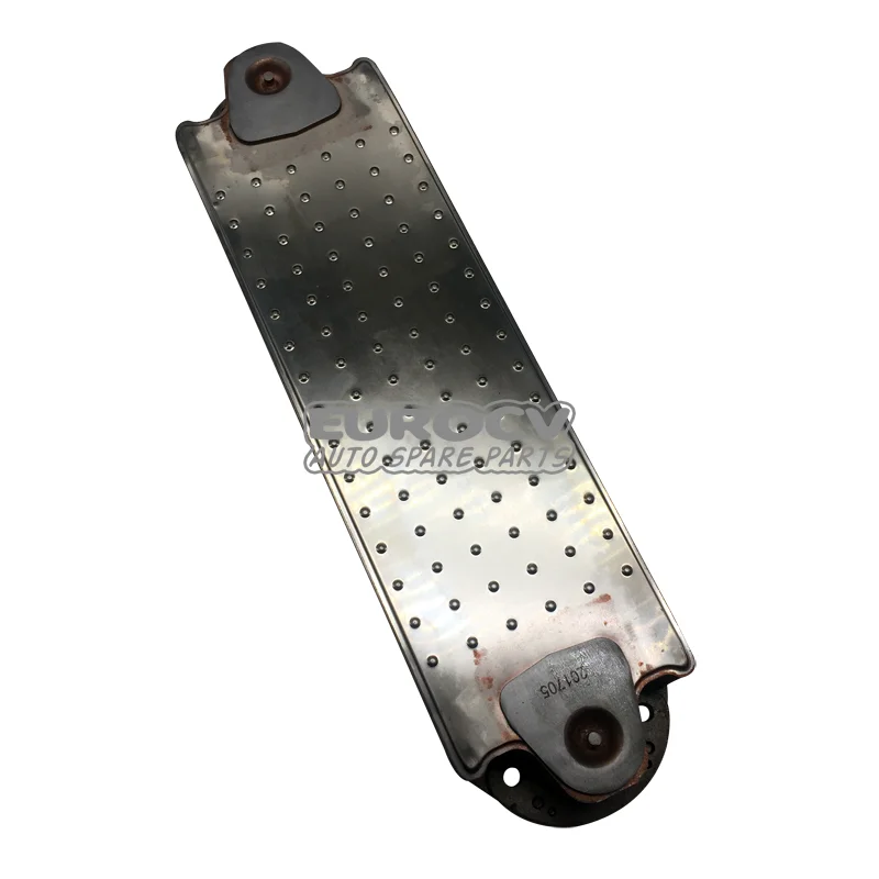 

Spare Parts for Volvo Trucks VOE 20700516 D16 Engine Oil Cooler