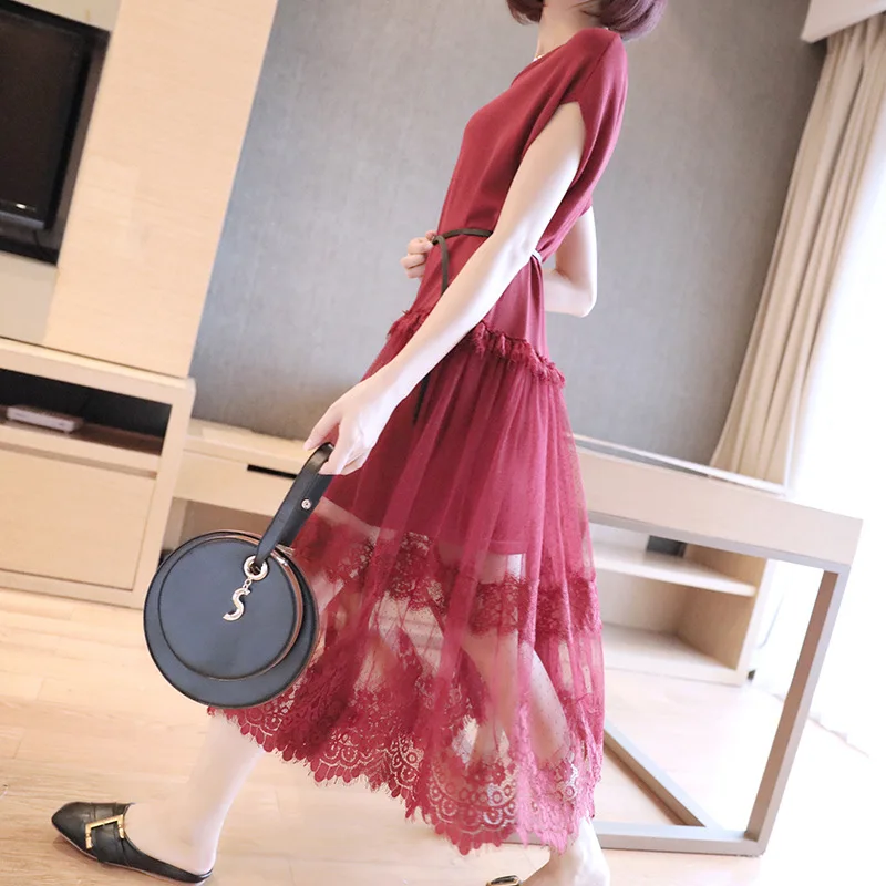

Spring and summer lace dress 2019 Korean version of the new women's air long paragraph short-sleeved temperament