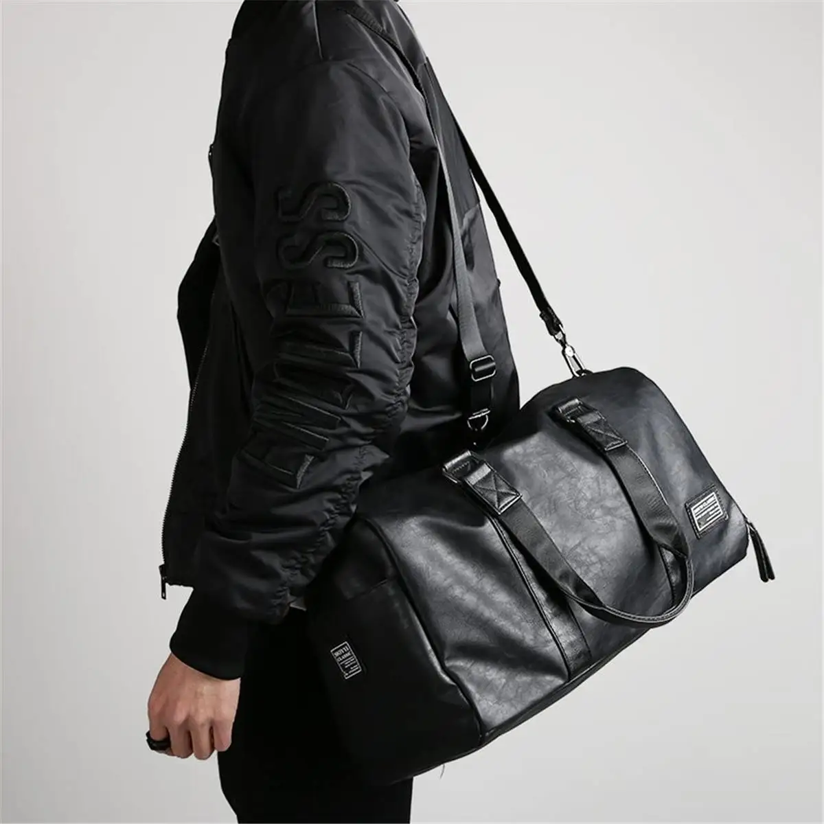 2021 New Black Men Travel Duffle Bags Waterproof PU Leather Handbags Shoulder Bag For Women Man Totes Large Capacity Weekend | Багаж и