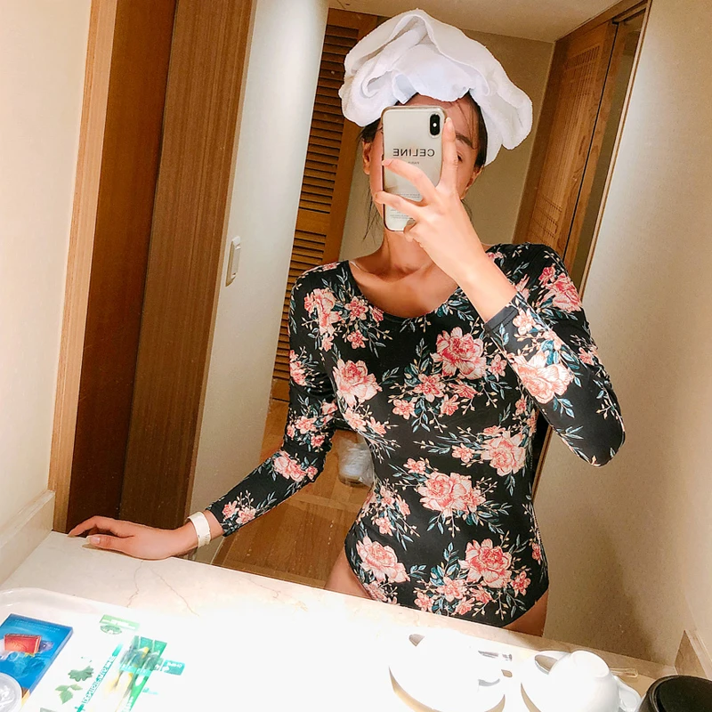 Rhyme/женская одежда с длинным рукавом Рашгард горячая Распродажа купальник