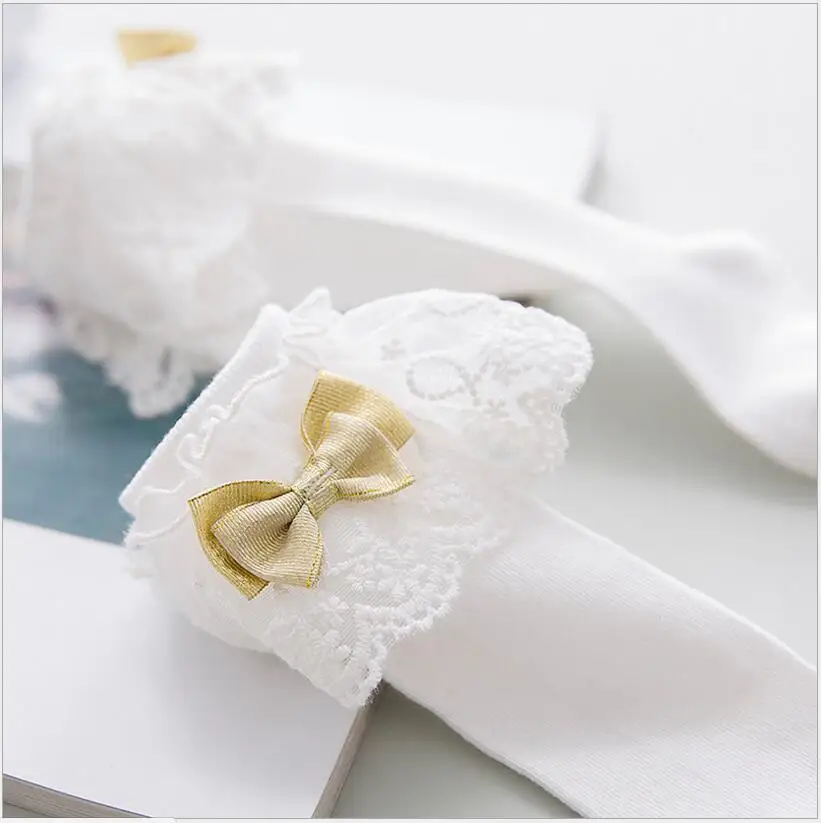 Хлопковые гольфы для девочек Цвет белый количество кружева длинные носки