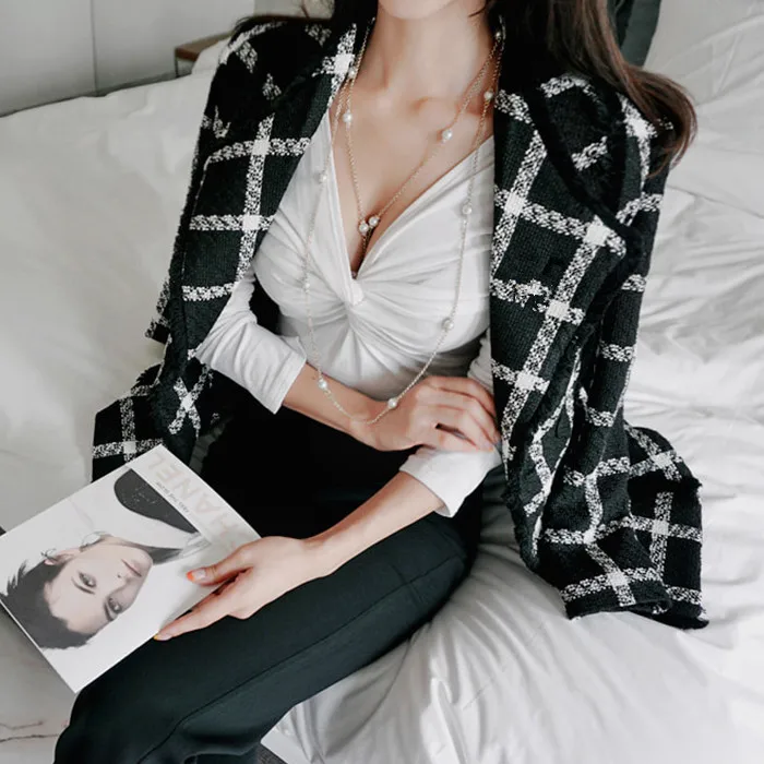 Женское твидовое пальто HAMALIEL черное клетчатое Шерстяное приталенное с отложным