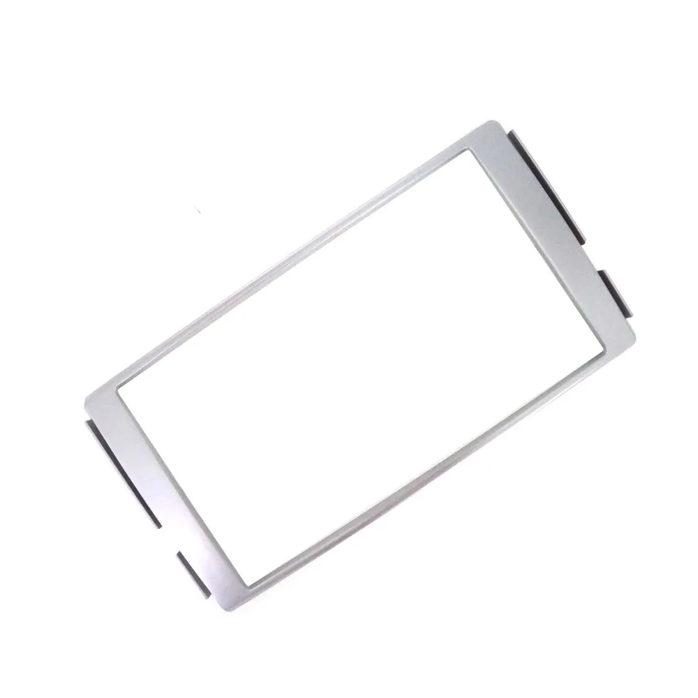 Рамка для установки автомобильного стереомагнитолы двойной Din в приборной