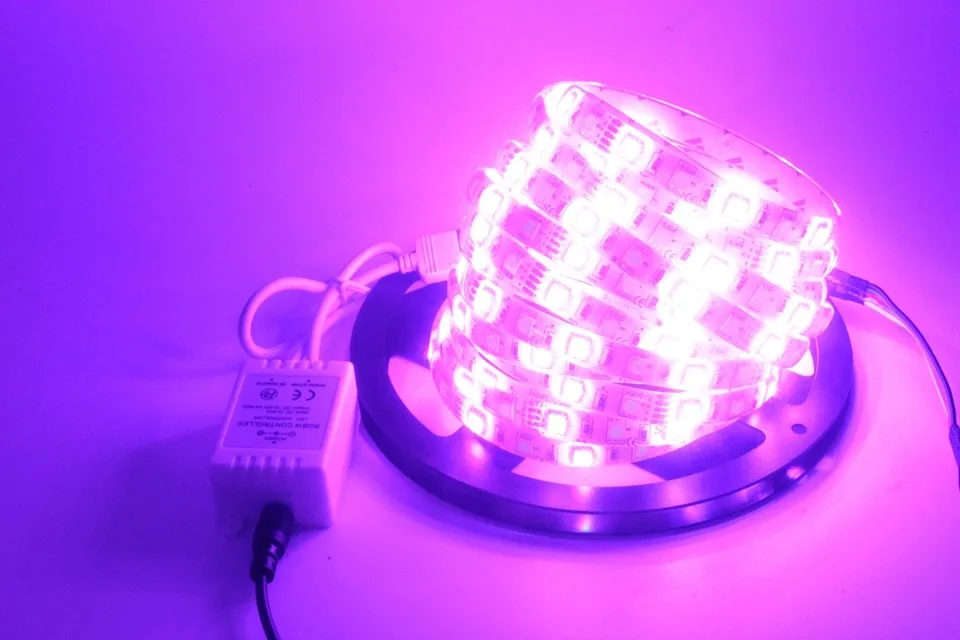 Светодиодные ленты светильник 5050 RGBW/RGBWW DC12V 60 Светодиодный/m IP20 IP65 RGB теплый белый гибкий светодиодный светильник 5 м/лот лучше, чем Smd3528 5630 5730