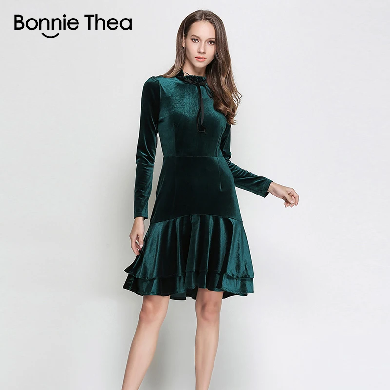 Женское зимнее бархатное платье Bonnie Thea зеленое элегантное с длинным рукавом
