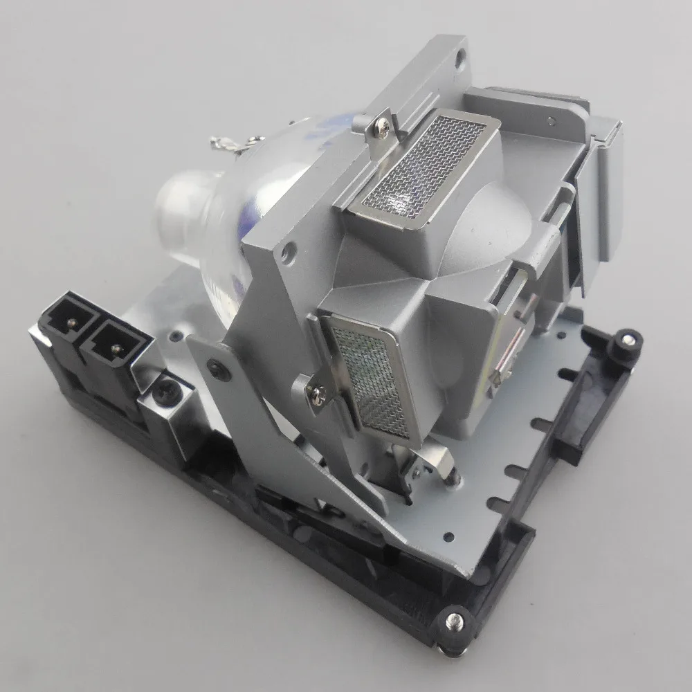Replacement Projector Lamp with housing 5J.J2N05.011 for BENQ SP840