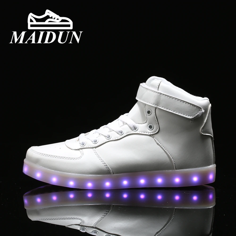 Высокие ПРИВЕЛО обувь мужской USB Зарядка неон корзина Пара Flash новый теннис