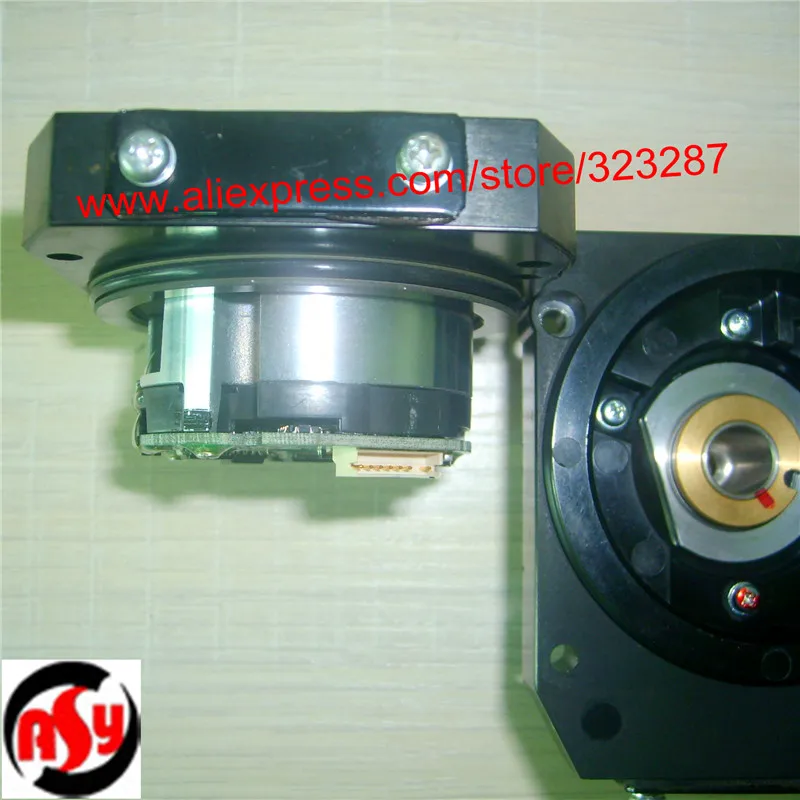 Абсолютный энкодер UTSAE-B17CLE работает для SGMRS-75A2A-YR21 SGMRS-75A2A-YR22 SGMRS-75A2A-YR11 SGMRS-75A2A-YR12