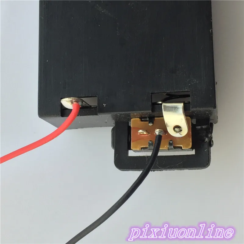 1 шт. прямоугольный черный пластиковый контейнер для батарей J134Y с переключателем