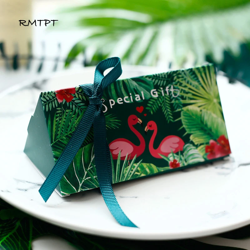 

RMTPT 50pcs/ Flamingo style gift box wedding gift candy boxes for party favors babyshower party supplies flower box birthday dec